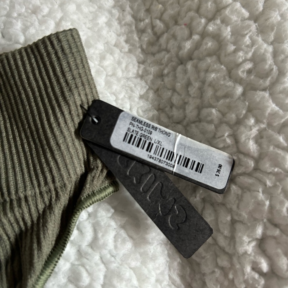 Olive Ribbed Bralette - Picture 4 of 7